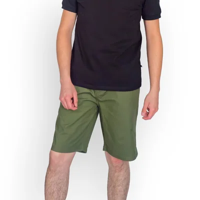 Bermuda Casual Regular Fit U Sport Verde con Elástico Forrado para Hombre