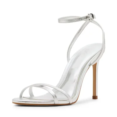 Sandalia Steve Madden Jypsey de Cuero Plateado Mujer Talla 7