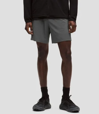 Short para entrenamiento liso Hombre