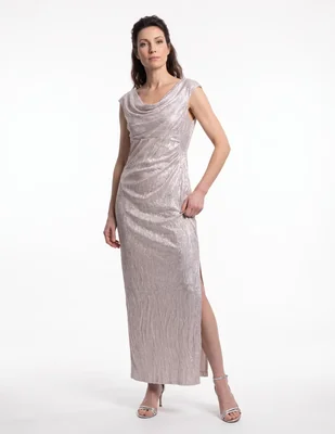 Vestido maxi de fiesta escote medio