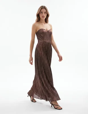 Vestido maxi de fiesta escote medio