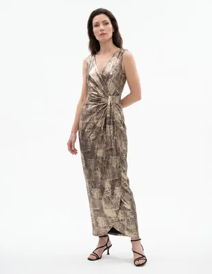 Vestido maxi de fiesta escote medio