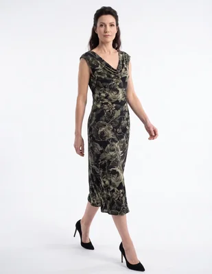 Vestido midi de fiesta escote medio