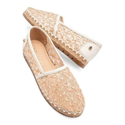 SANDALIA CERRADO MORA TIERRA JOVITA BEIGE
