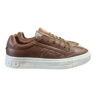 Tenis Ferragamo Gancio Cafe Caramelo