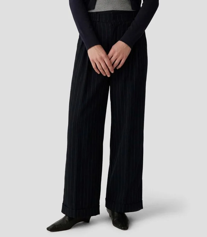 Pantalón de corte regular Mujer