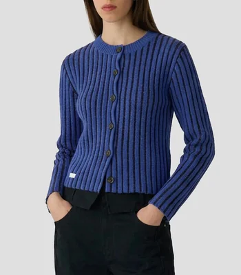 Suéter cuello redondo Mujer