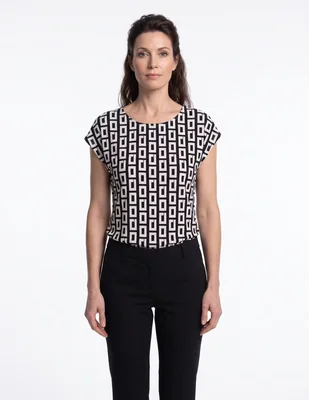 Playera manga corta cuello redondo para mujer