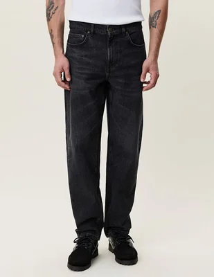 Jeans straight deslavado para hombre