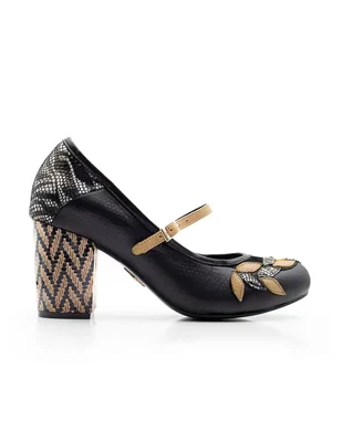 Zapatilla de piel