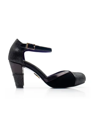 Zapatilla de piel