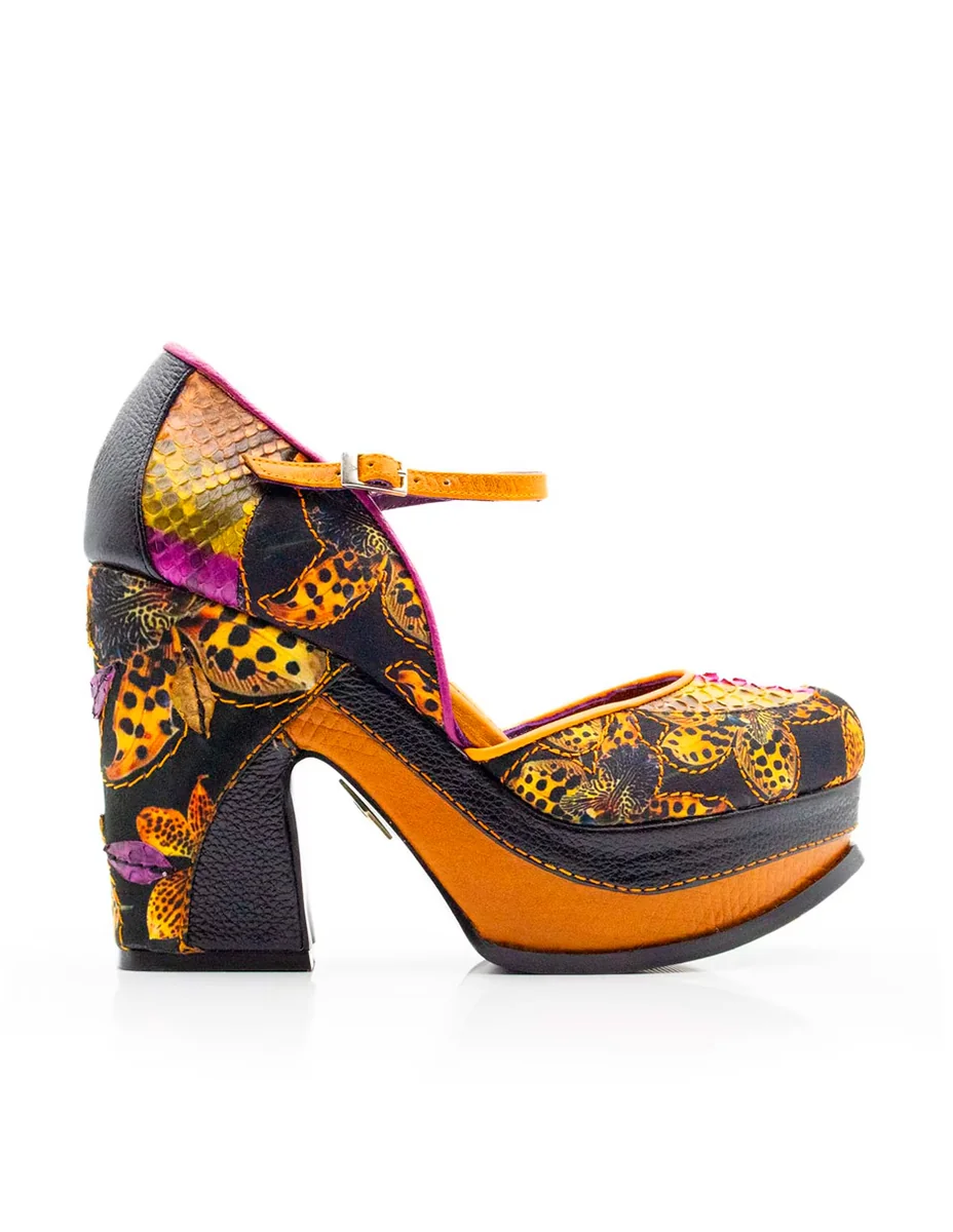 Zapatilla de piel