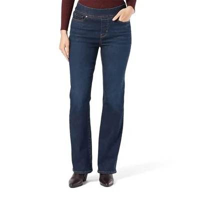 Jeans Levi Strauss Signature Gold para mujer corte bootcut y estilo pull‑on