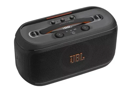 Bocina Bluetooth Portatil JBL PartyBox On-The-Go 2 Plus, Alambrico/Inalambrico, USB-C, 100W, Negro - Resistente a Salpic