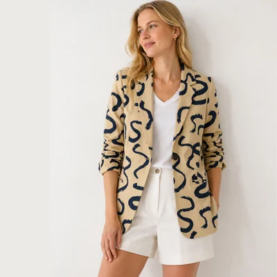 Saco con Carteras Manga 3/4 Camila Jones Beige con Azul para Mujer