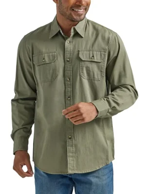 Camisa Wrangler Authentics - Talla M - Oliva Quemada
