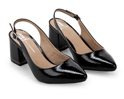 Zapatillas Andrea Nesch Negras para Mujer