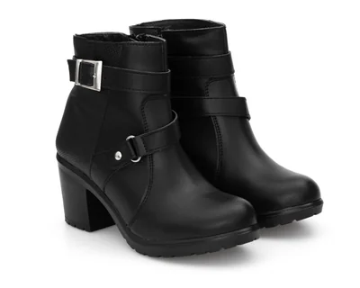 Botas Urbanas Sahara con Hebillas para Mujer