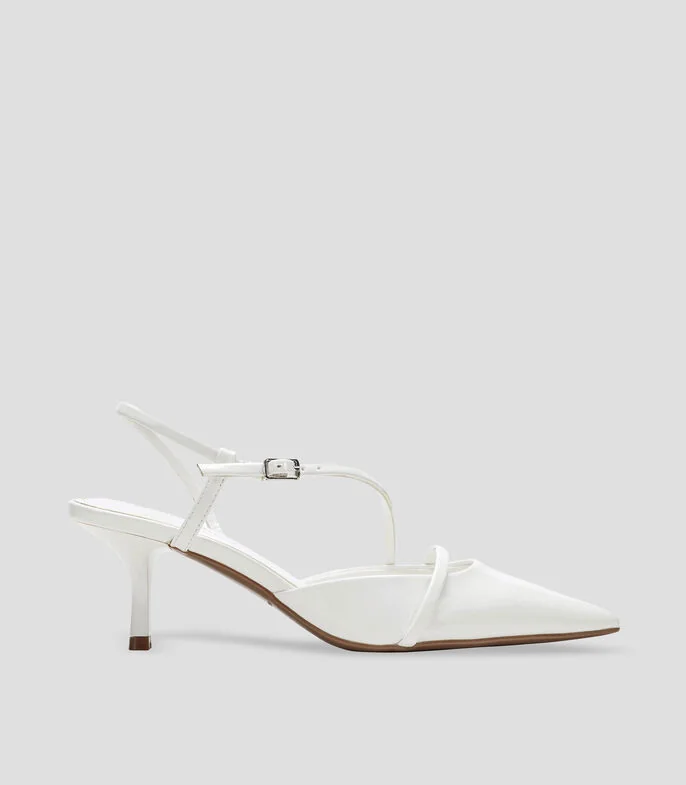 Zapatilla bajo de aguja Mujer