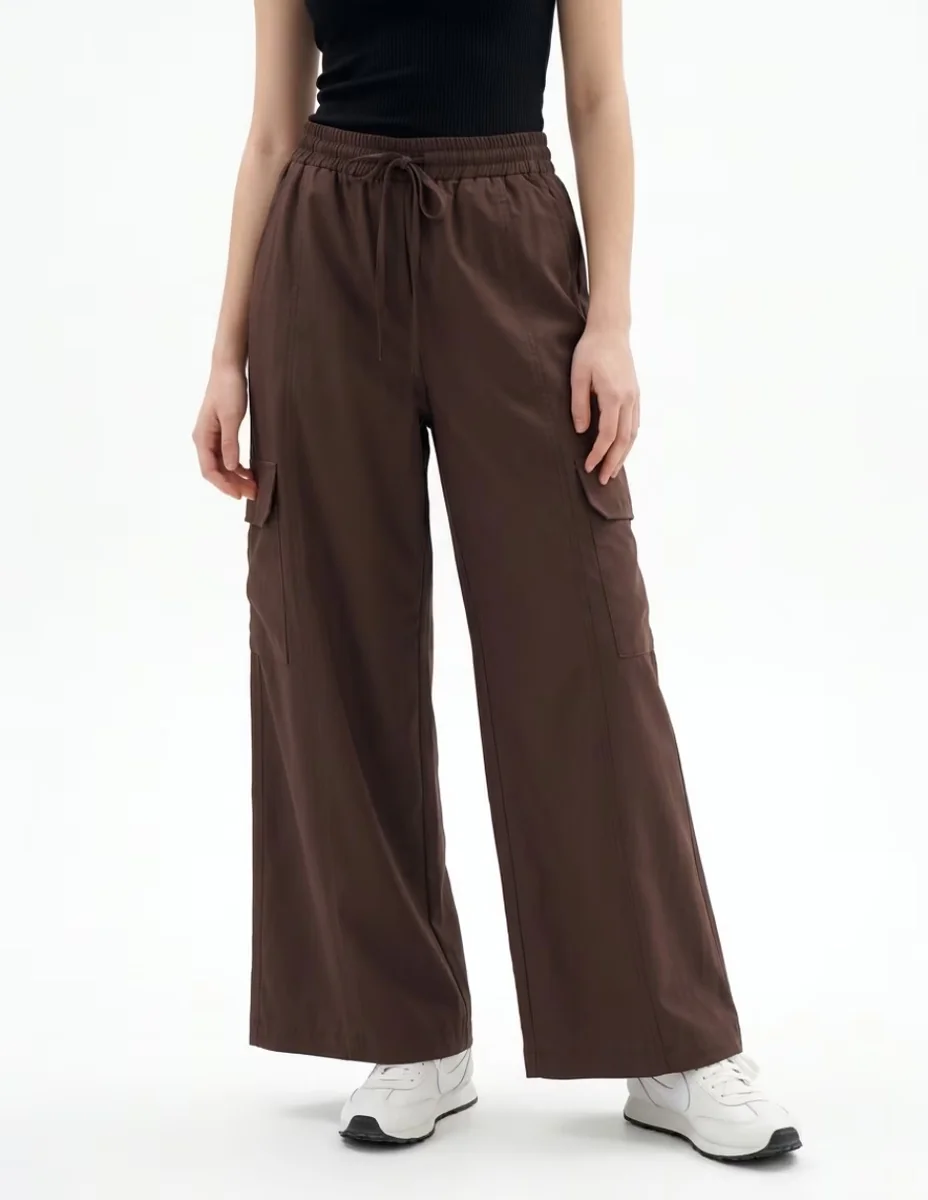 Pantalón cropped amplio para mujer