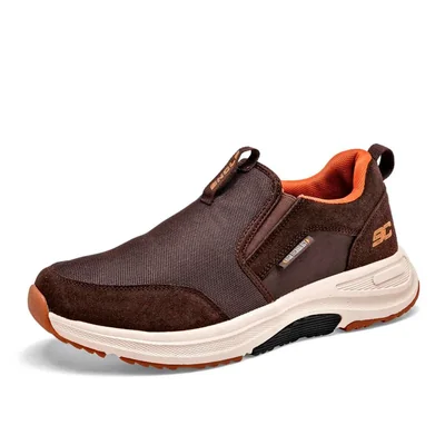 Been Class Tenis urbano para hombre café, importado Cod. 136974