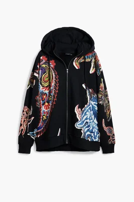 Sudadera diseñada por Mr. Christian Lacroix