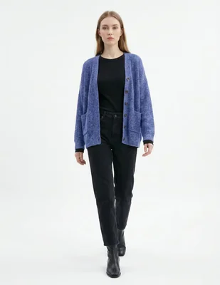Suéter cuello V para mujer