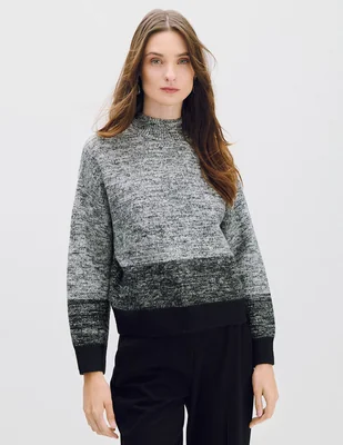 Suéter cuello alto para mujer
