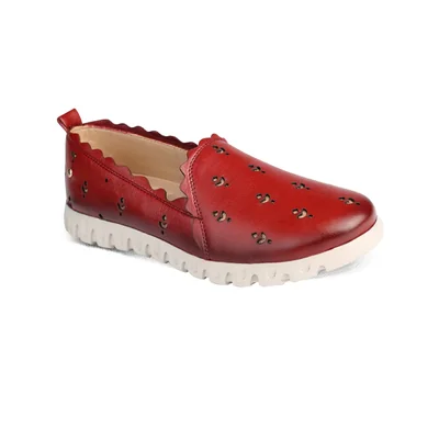Mocasín Casual Confort 16 Hrs Rojo con Aplicaciones para Mujer