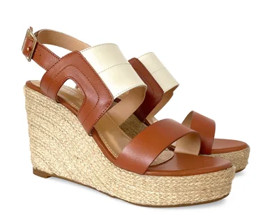 Alpargatas Savvy De Piel Miel Con Aplicación Beige Con Yute