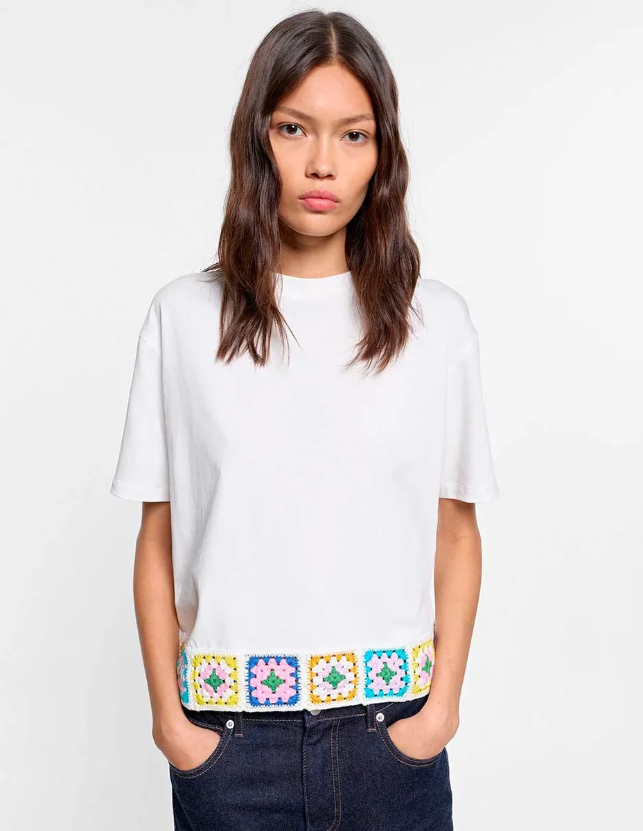 Playera cuello redondo para mujer