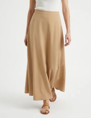 Falda maxi
