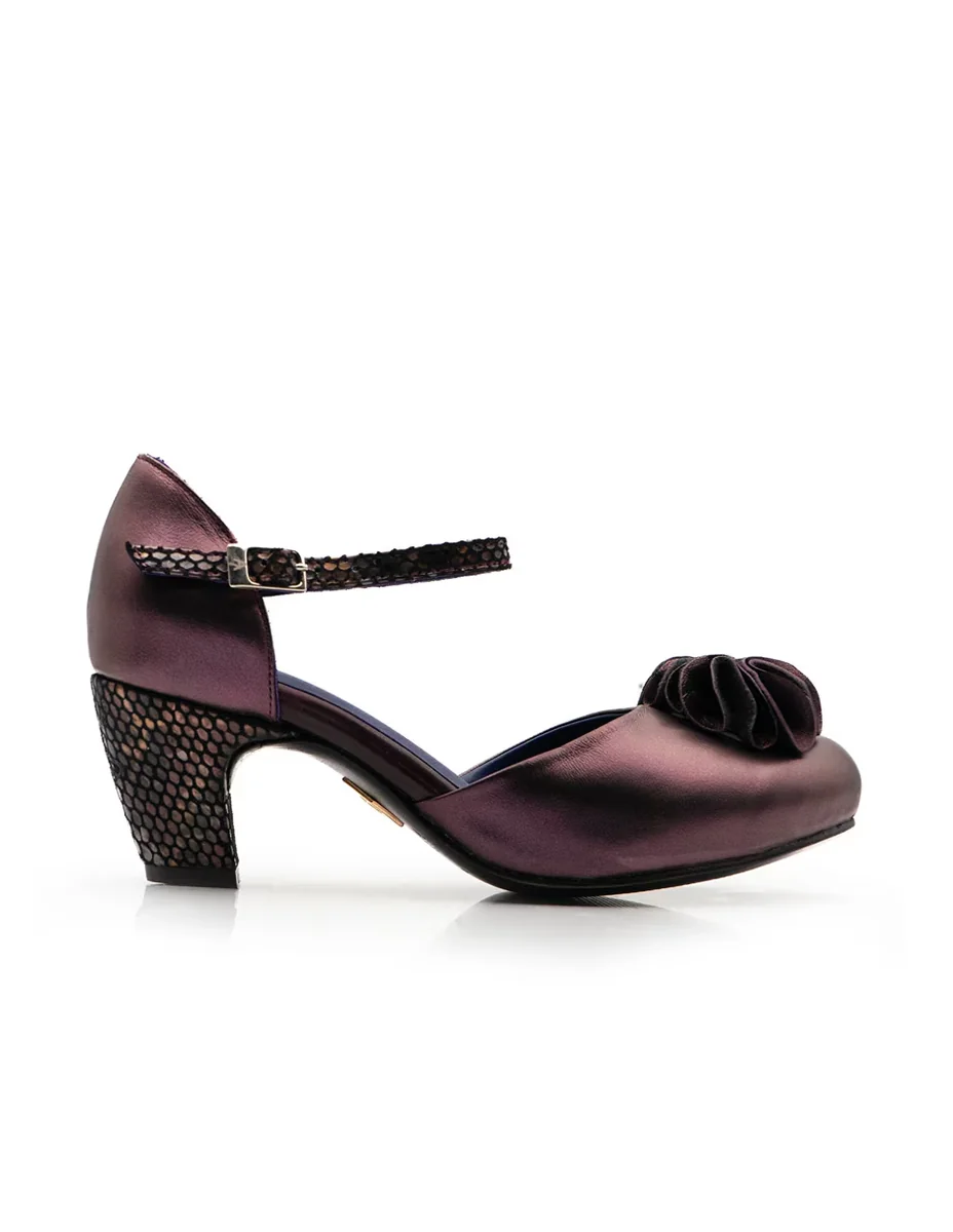 Zapatilla de piel