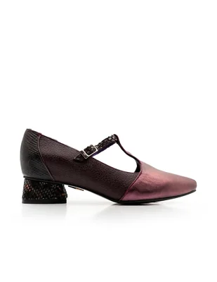 Zapatilla de piel