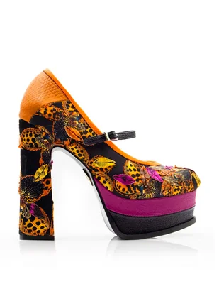 Zapatilla de piel