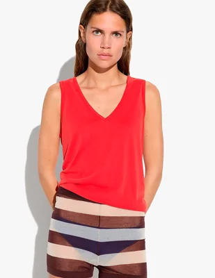 Top cuello redondo escote cuadrado