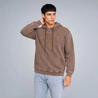 Sudadera Hoodie con Bordado Café Para Hombre Quarry